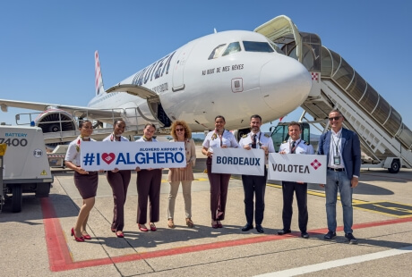 ALGHERO ACCOGLIE IL PRIMO VOLO VOLOTEA DA BORDEAUX